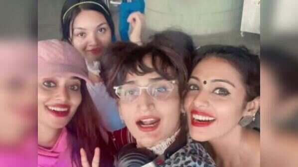 The gang of girls