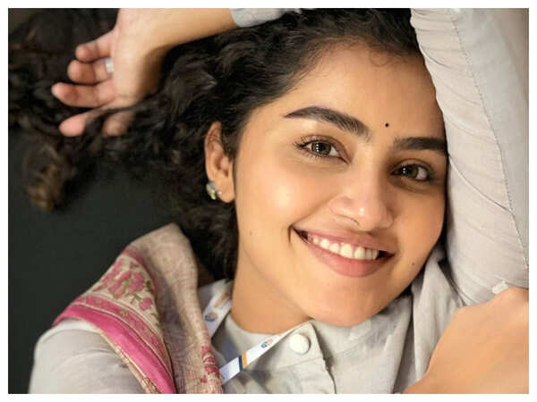 Anupama Parameswaran Pictures