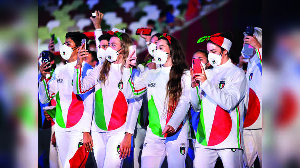 Armani’s Italy outfits labelled ‘worst’ of the night