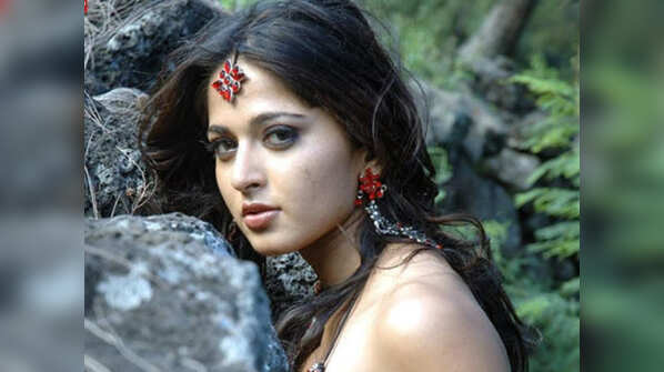 Anushka Shetty completes 16 years in TFI