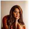 Article image for: <i class="tbold">sonalee</i> Kulkarni