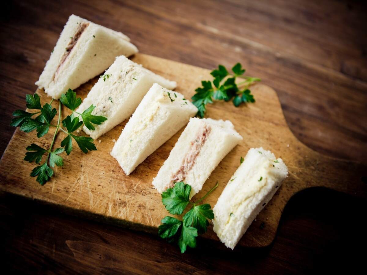 Coleslaw Sandwich Recipe: How to Make Coleslaw Sandwich Recipe | Homemade Coleslaw Sandwich Recipe - Times Food