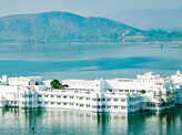 20 images of magnificent palaces in India