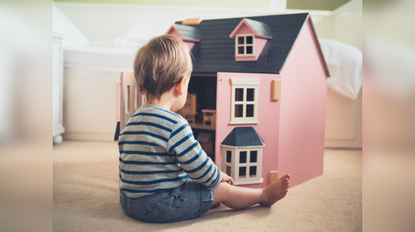 Reasons why both boys and girls should play with dolls