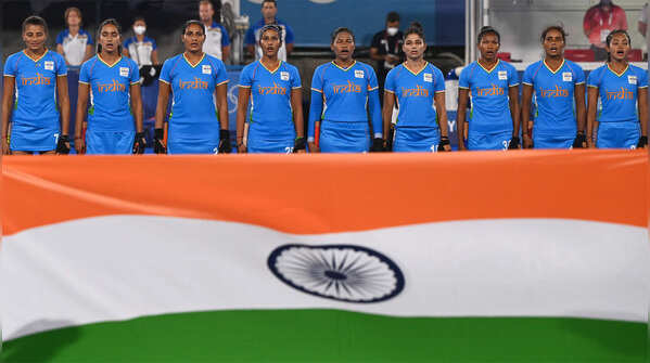 Anthem time for Indian players!