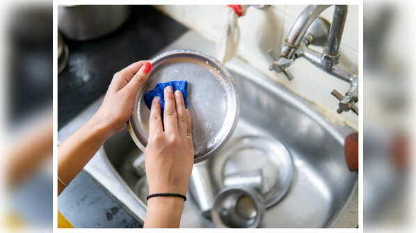 Cleaning utensils