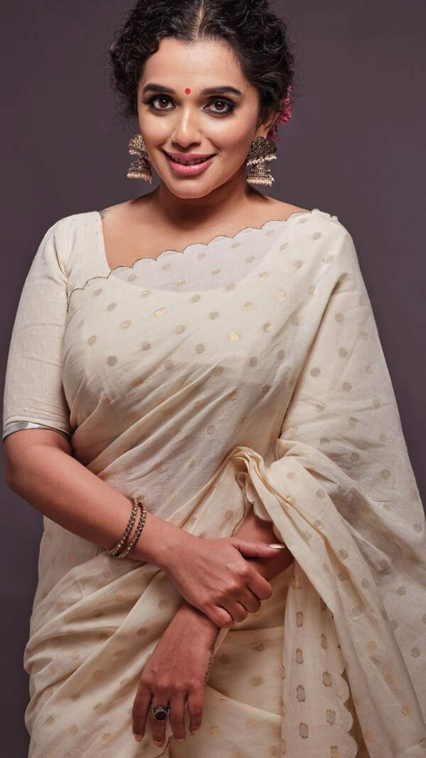 Ann Augustine Wallpapers