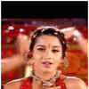 Article image for: '<i class="tbold">resham</i> Ka Rumal'