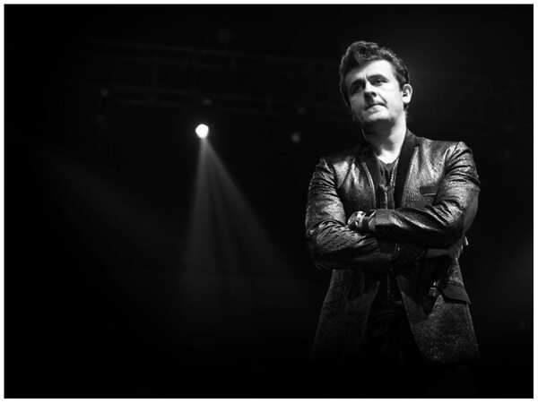 Sonu Nigam Wallpapers