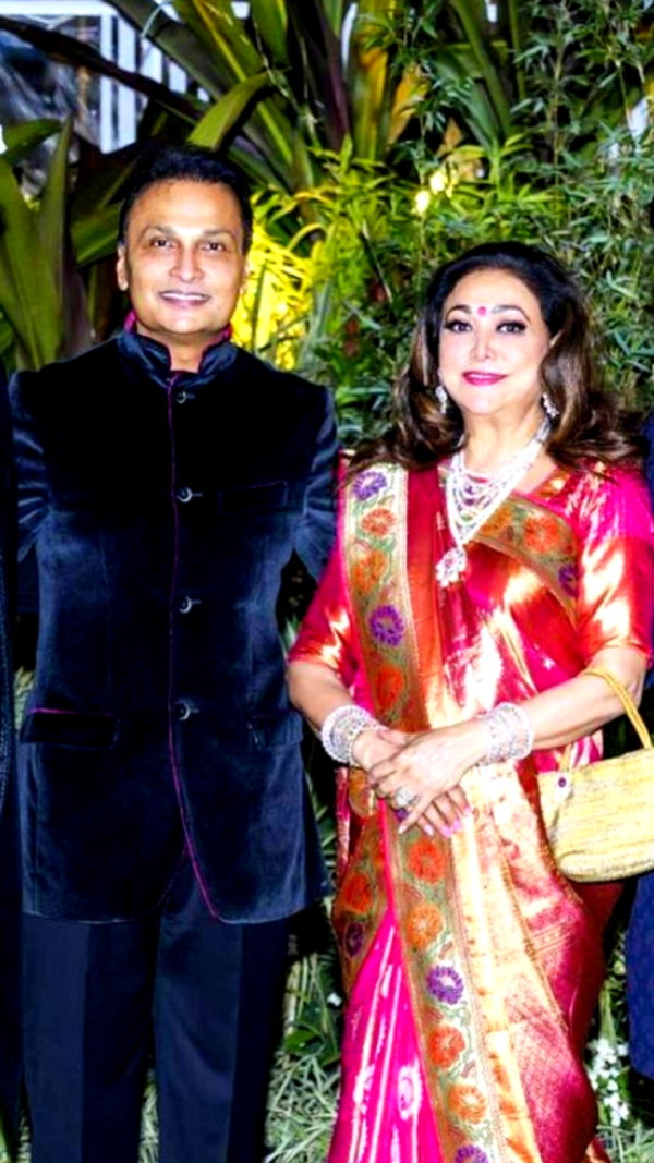 Tina Munim Photos