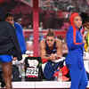 Rain interrupts women's discus throw final