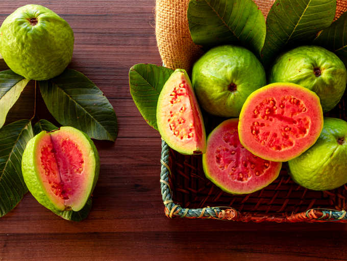 Who Should Not Eat Guava: People who should be careful about eating Guava  (amrood)