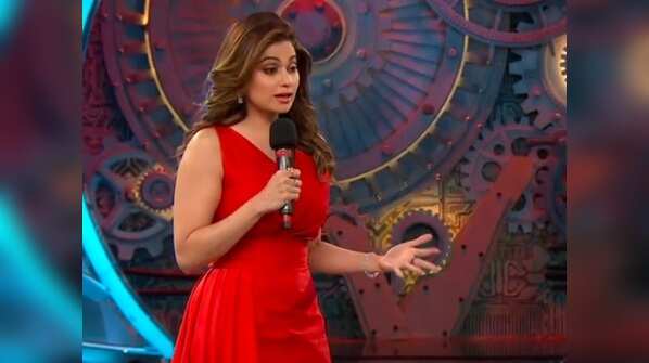 Twitter reacts to her entry amid Raj Kundra's arrest
