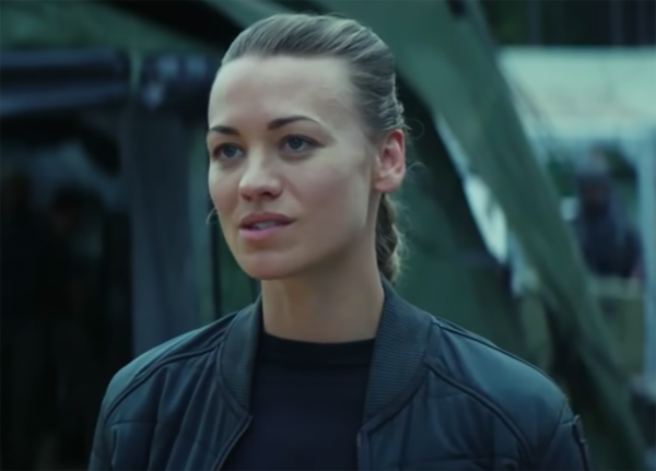 Yvonne Strahovski Photos