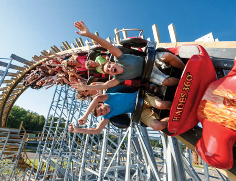 20 pictures of scariest roller coasters around the world