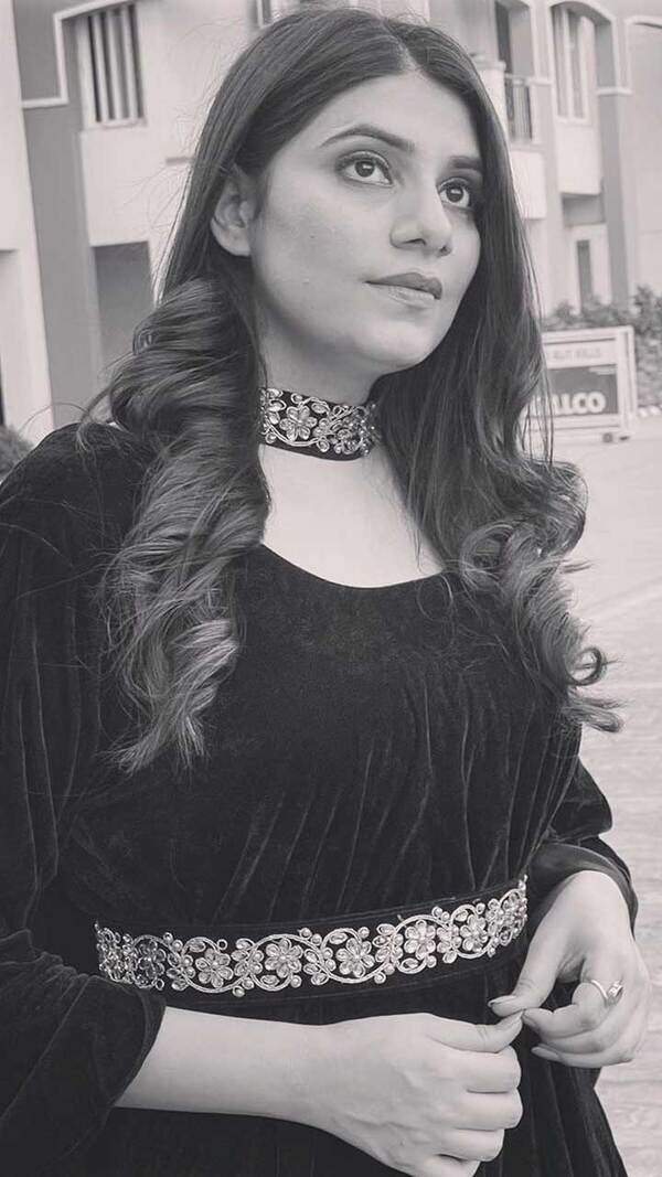 Mannat Noor Photos