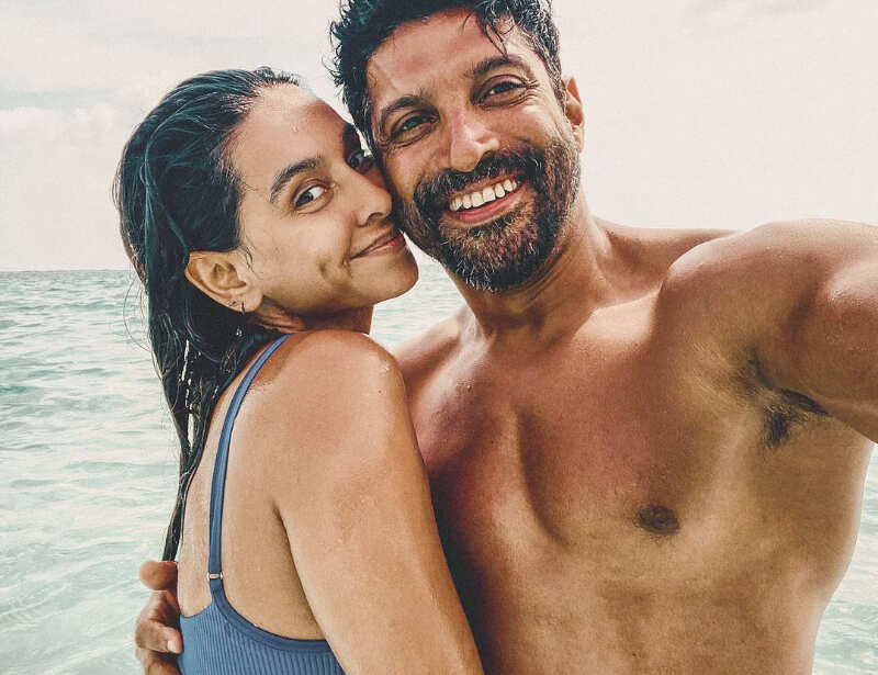 Farhan Akhtar and Shibani Dandekar enjoy the sun and sandy shores in Maldives