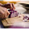 ​Chopping onion without tears