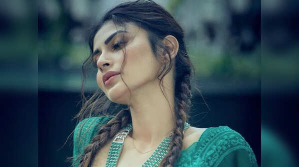 Serene diva
