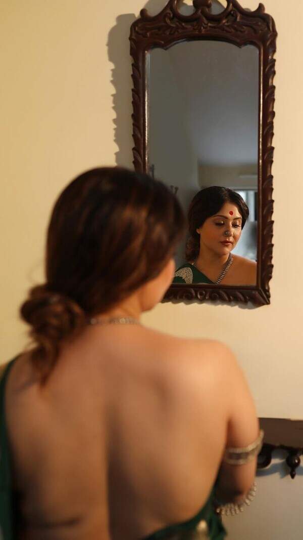 Swastika Mukherjee Pictures