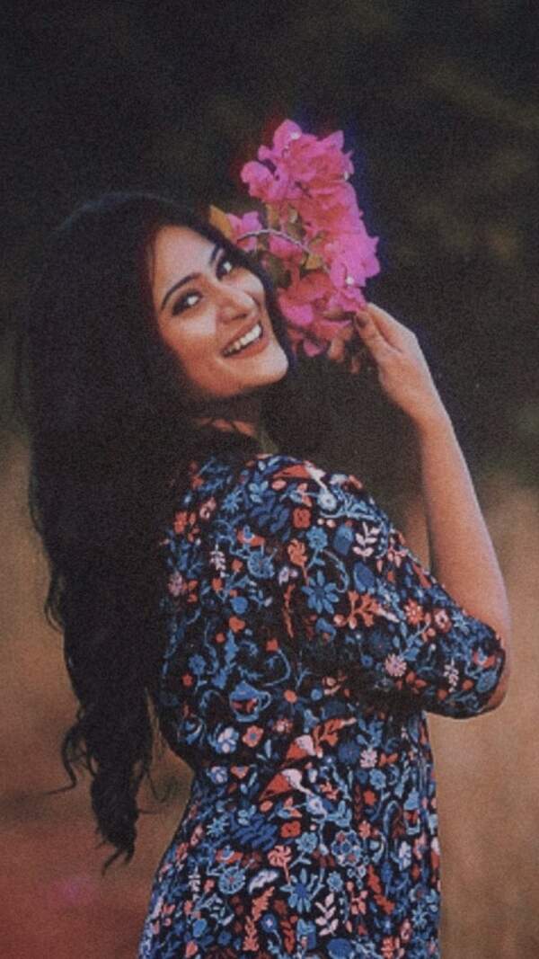 Amrutha Iyengar Images