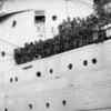 Article image for: British soldiers assembled at the Bombay docks to leave India after Independence