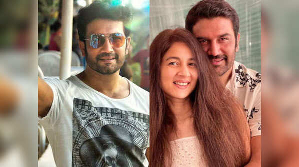 Sharad Kelkar replaced for stammering