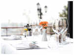 ​Clean tablecloths and napkins