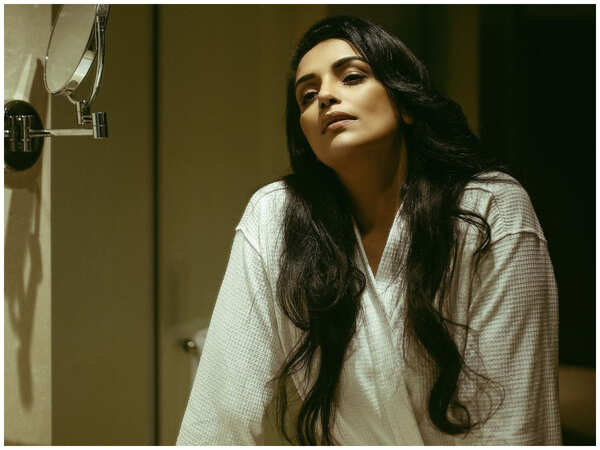 Shwetha Menon Pictures