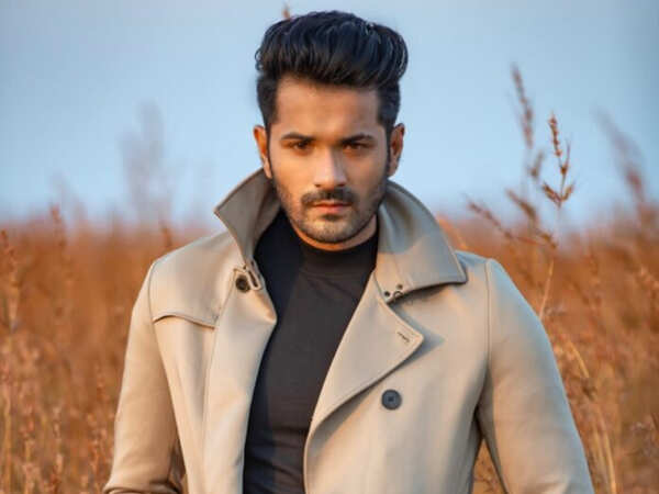Mrunal Jain Wallpapers