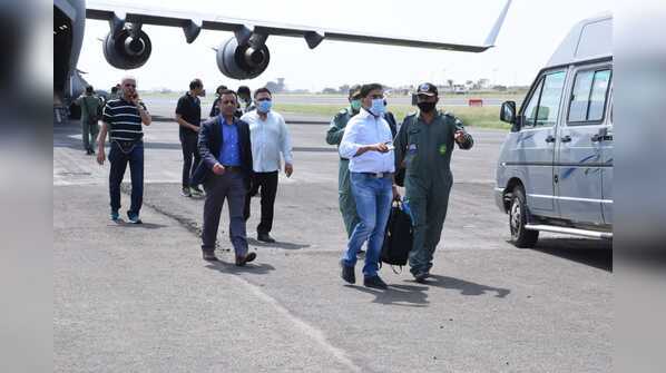 120 Indian diplomats from Kabul