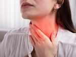 Symptoms of COVID-19 in fully vaccinated individuals