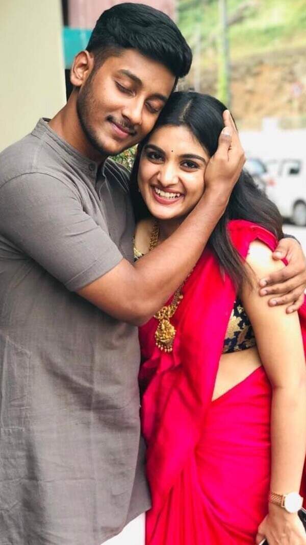 Nivetha Thomas Wallpapers