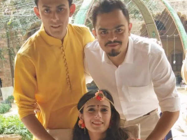 Pankhuri Awasthy Wallpapers