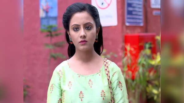 Nakshikanta's Shabnam going against her orthodox family and pursue education