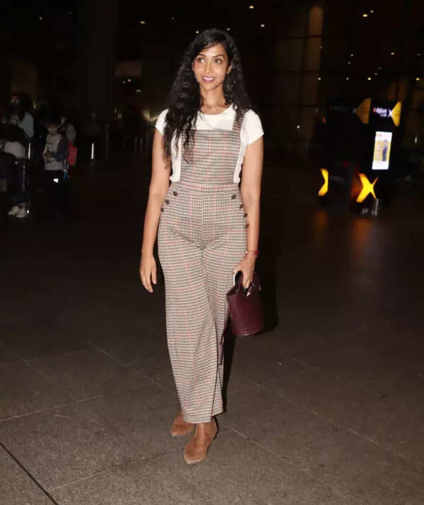 Anupriya Goenka Photos