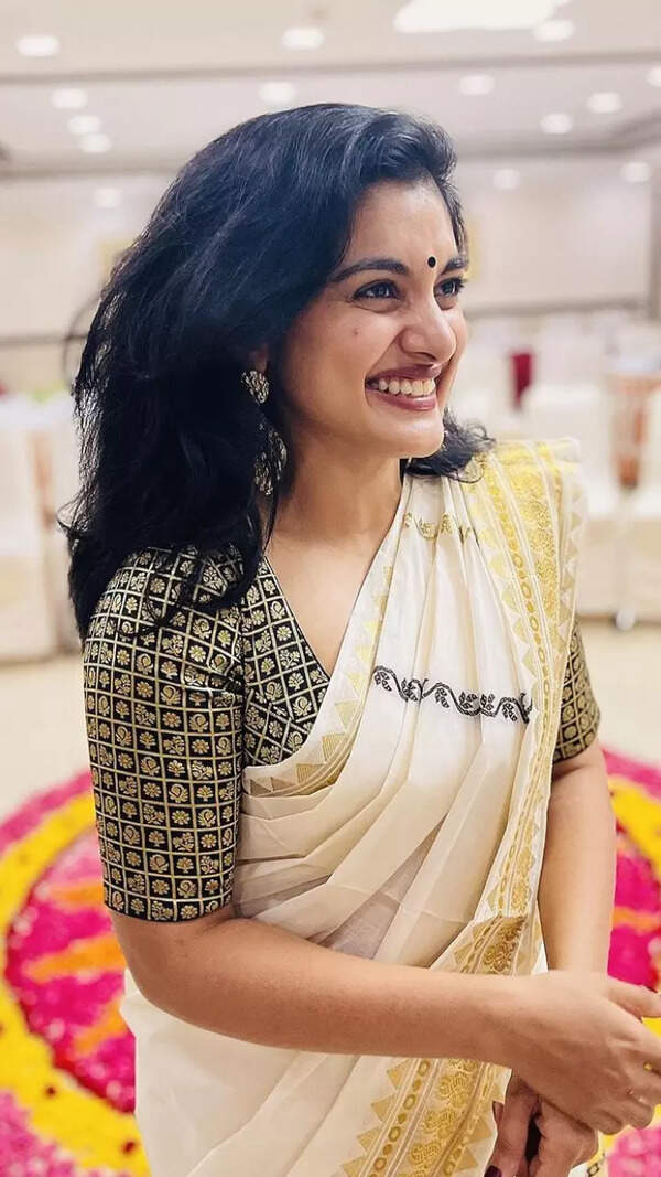 Nivetha Thomas