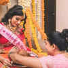 Article image for: Charu and Sushmita share joyous moments