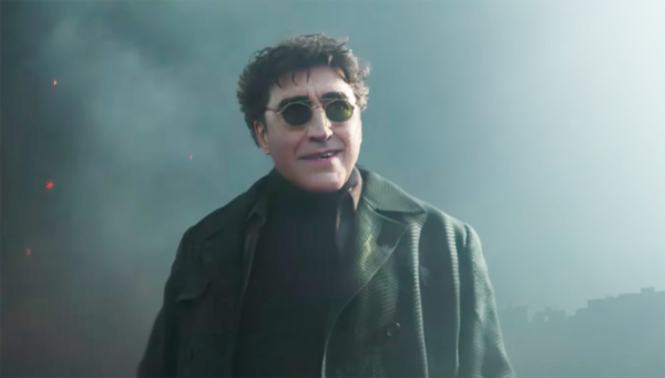 Alfred Molina Pictures