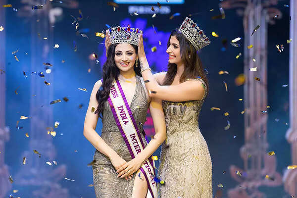 Simrithi Bathija Photos