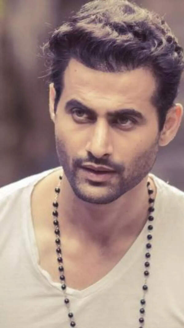 Freddy Daruwala Pictures