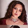 Article image for: That <i class="tbold">jewellery</i>