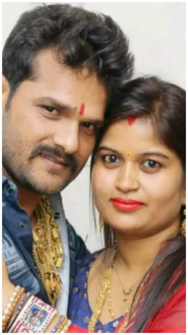 Khesari Lal Yadav Photos