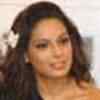 Article image for: <i class="tbold">Bipasha Basu</i> detained at Mumbai airport, let off after paying duty