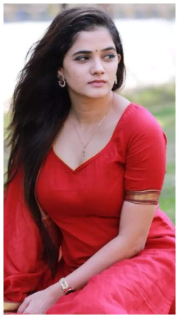 Bhagyashree Mote Images