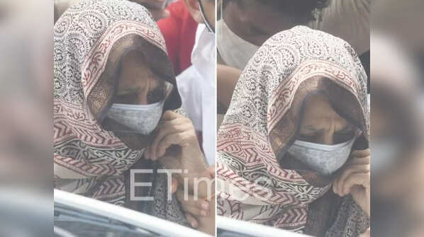 Sidharth's mother at the crematorium