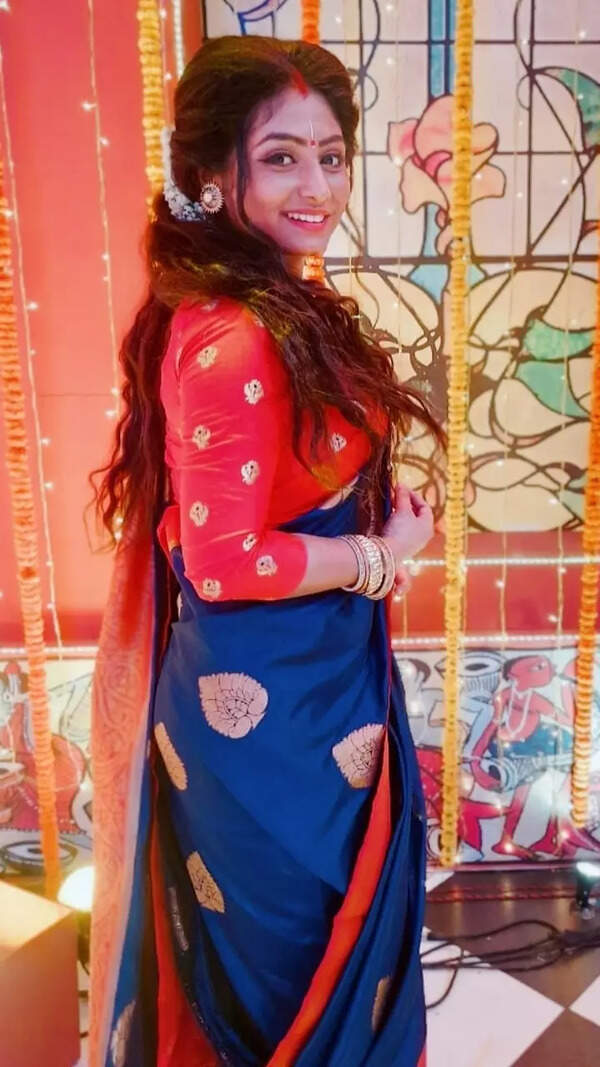 Shyama Photos