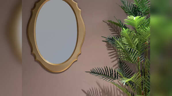 Do not keep the mirror directly facing bed