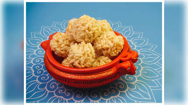 Puffed Rice Ladoo