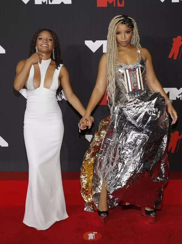 Halle Bailey Stills